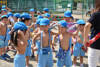 小学　乾布摩擦 保健体育研究室 藤猪省太（ふじいしょうぞう）