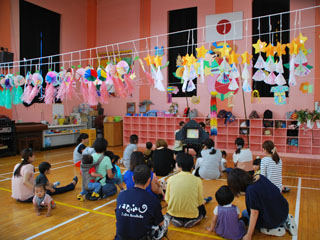 第3回 くじらさんくらぶ 未就園児教室 七夕飾り製作 ふくだまち幼稚園のブログ